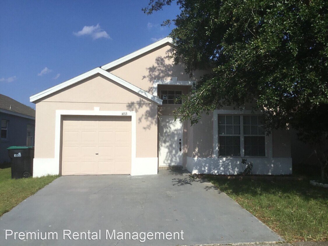 Primary Photo - 4 br, 2 bath House - 1433 Carey Glen Cir