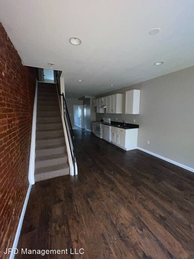 Building Photo - 3 br, 3 bath House - 2128 E Lippincott Street