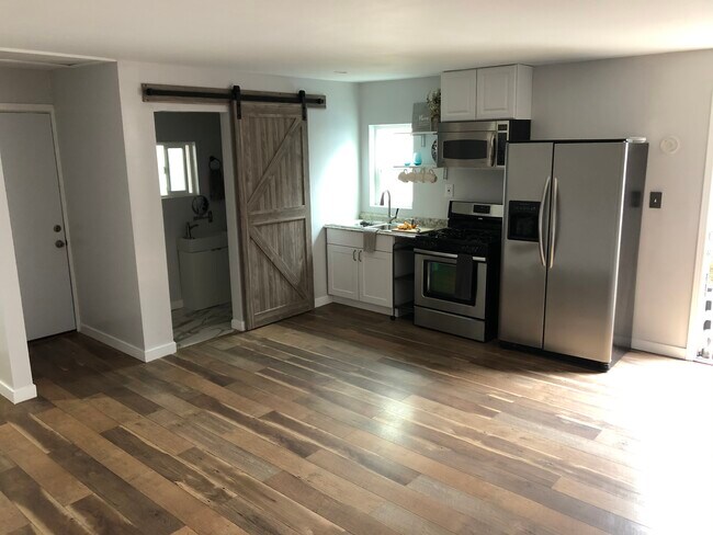 Foto del edificio - 4234 47th St