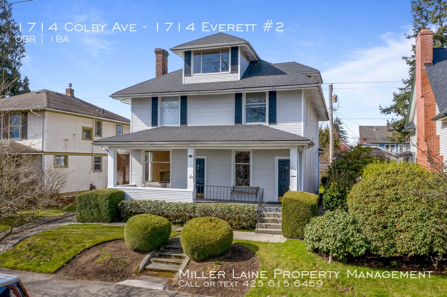 Foto principal - 1 Bedroom, 1 bath in Downtown Everett!