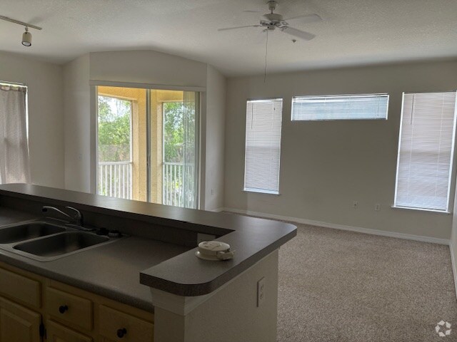 Building Photo - 1400 Lake Shadow Cir