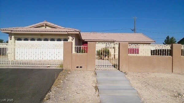 Primary Photo - 3411 Kidd St