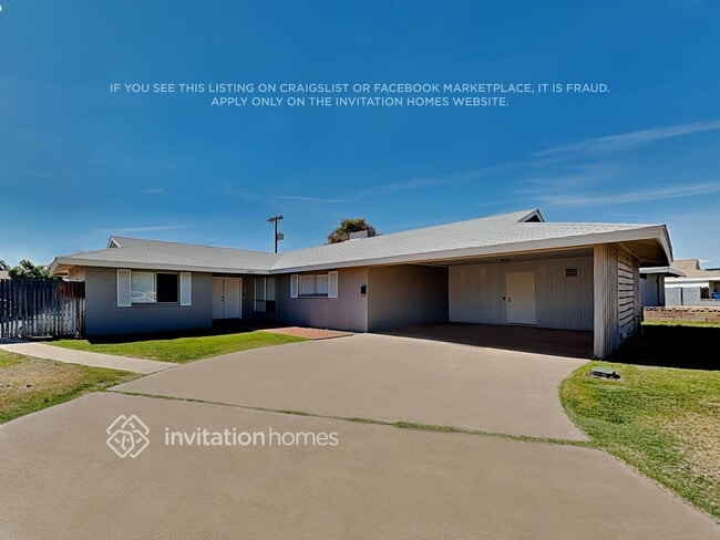 Building Photo - 3401 W Belmont Ave