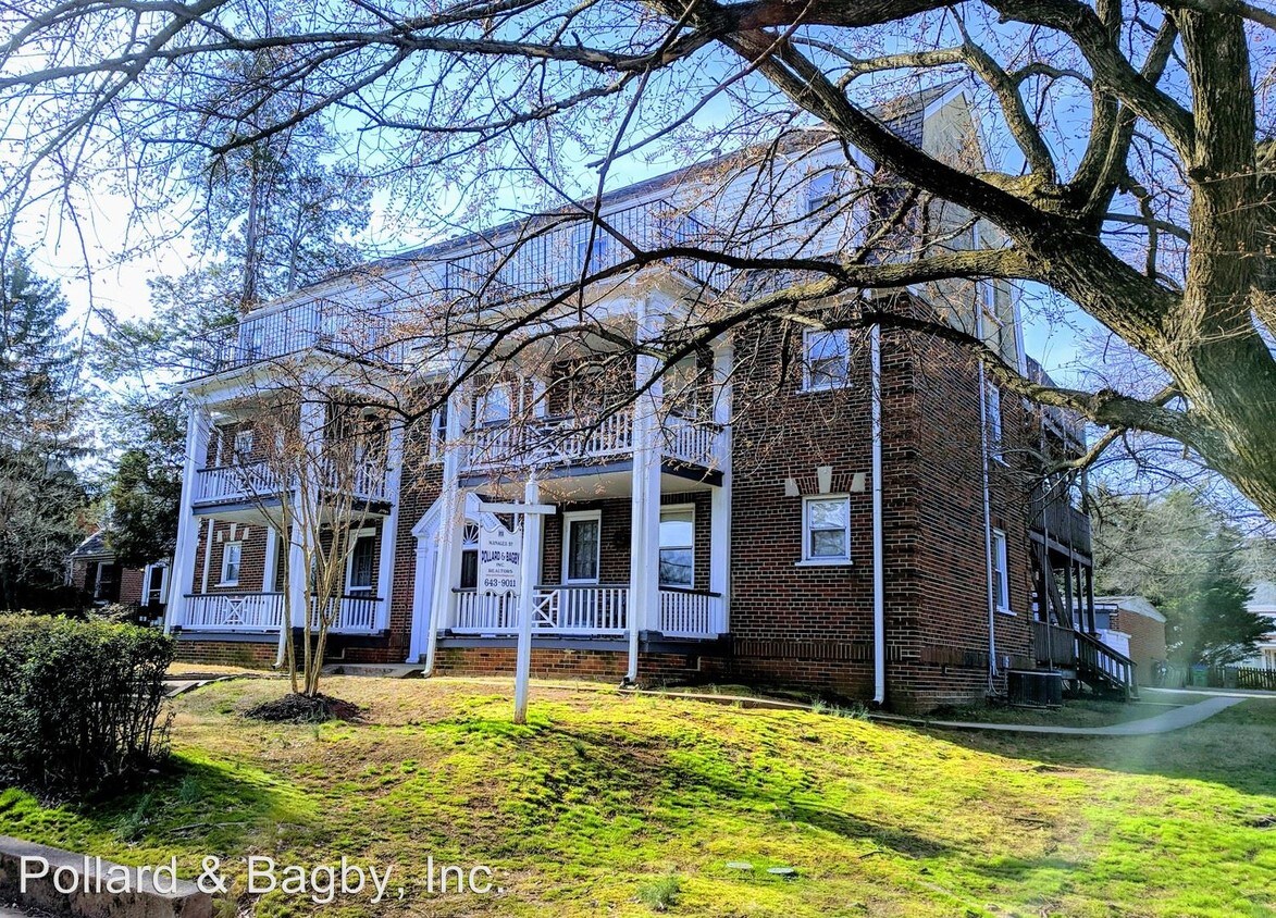 Primary Photo - 4309 Grove Ave