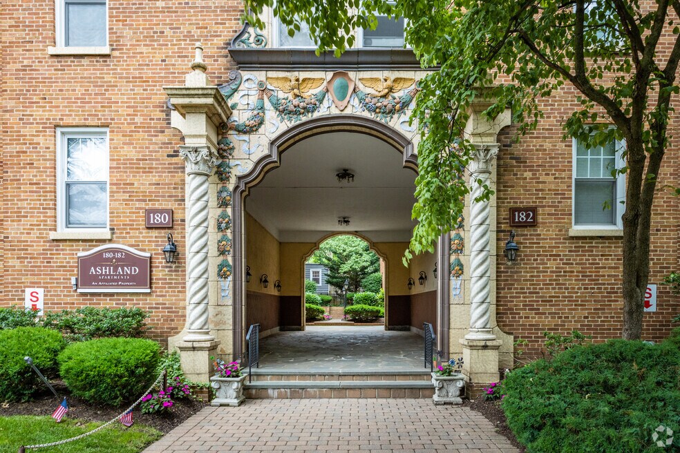 Ashland Assoc.