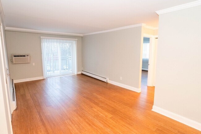 Foto del edificio - 170 Parker Hill Ave