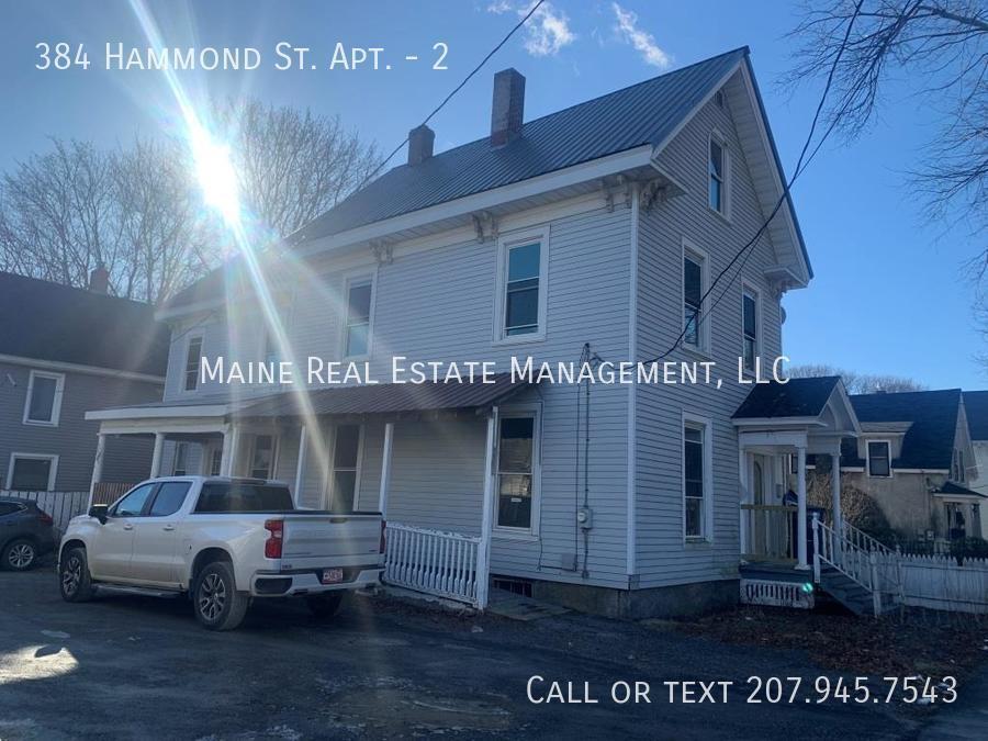 384 Hammond St Unit 2, Bangor, ME 04401 Room for Rent in Bangor, ME
