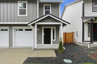 Building Photo - 1820 chipman St SE