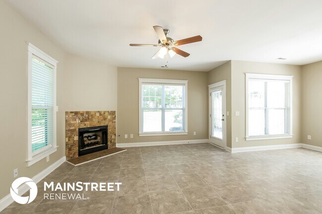 Foto del edificio - 8229 Ballymore Ct
