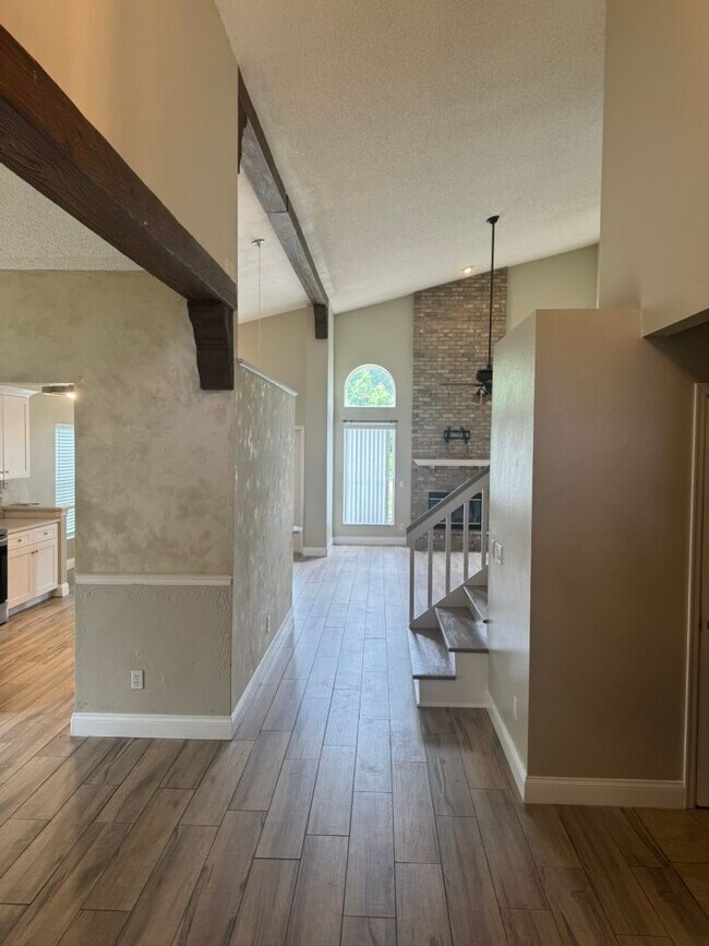 Foto del edificio - Stunning 4 Bedroom Home Available Now! ***...