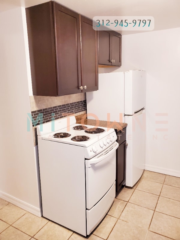 Foto del edificio - 1346 Chase