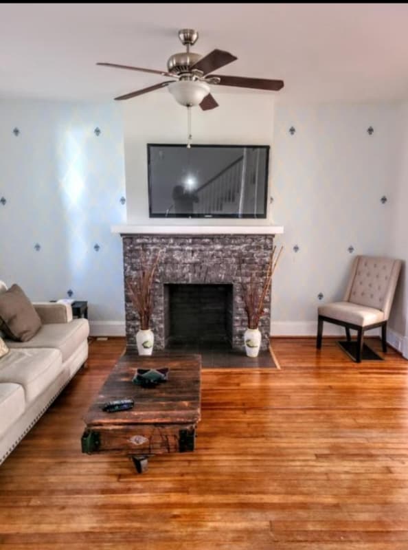 Building Photo - 812 Chimborazo Blvd