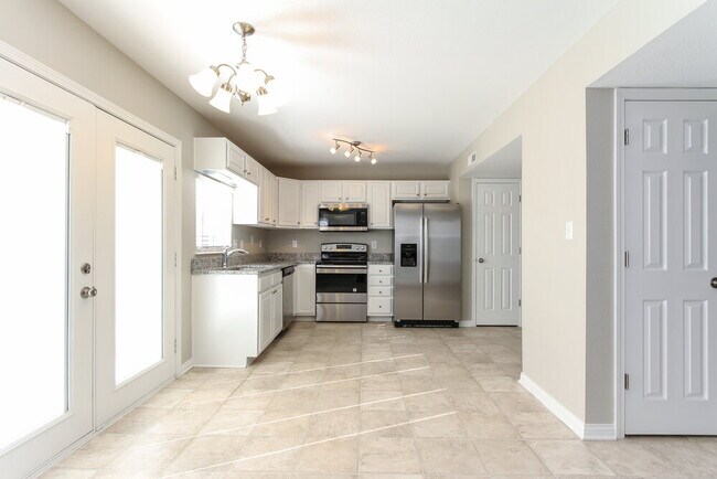 Building Photo - 7414 Angus Way