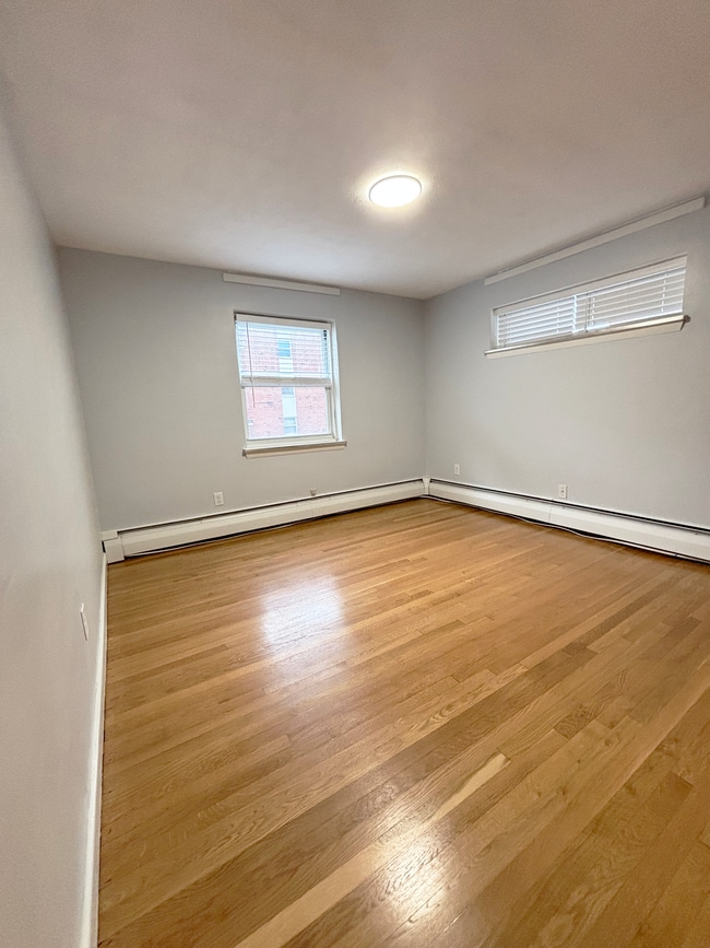 Dormitorio - 7 Commonwealth Ct