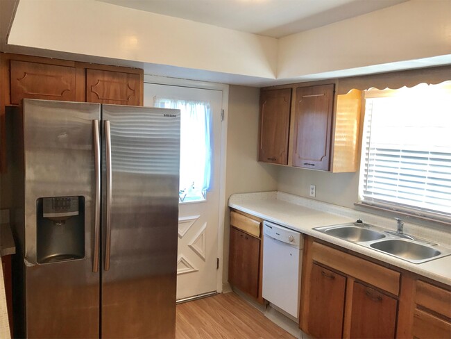 Foto del edificio - 6295 E Pea Ridge Rd