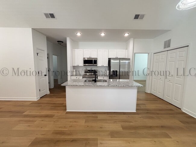 Foto del edificio - 1121 Wilmington Ave