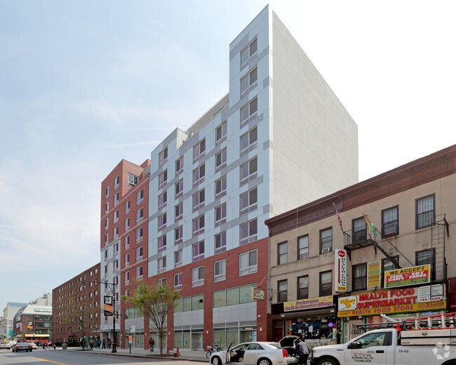 Building Photo - 1328 Fulton St