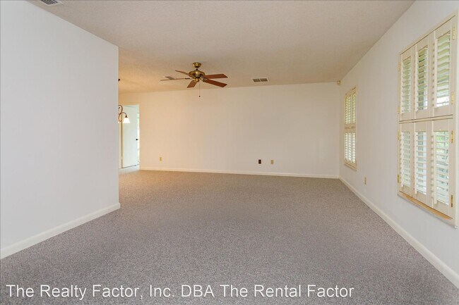 Foto del edificio - 4 br, 2 bath House - 1192 Lady Susan Drive