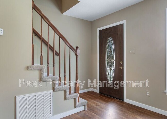 Building Photo - 7146 Zinnia Ct