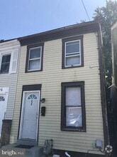 Building Photo - 224 Liberty Ct