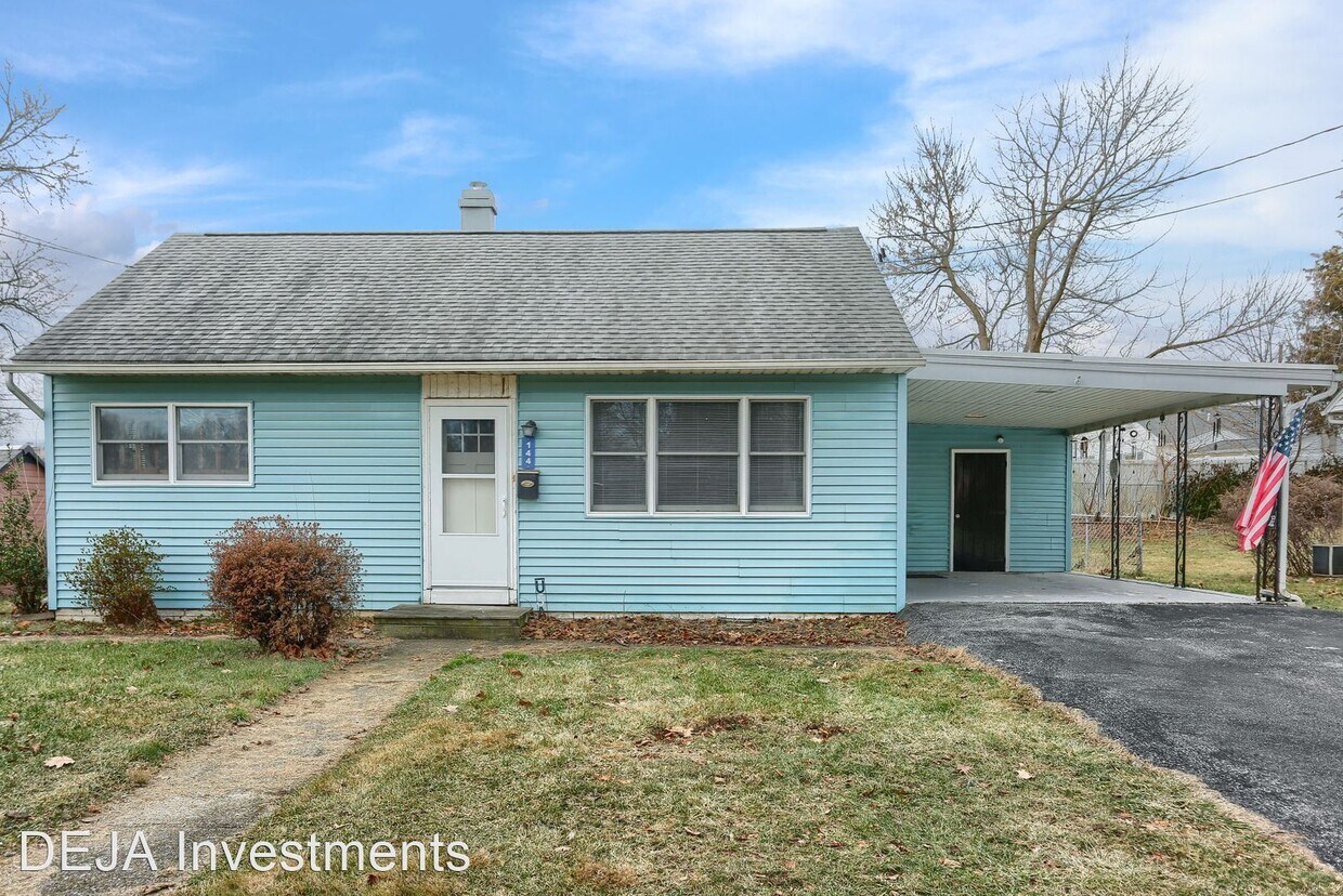 Primary Photo - 3 br, 1 bath House - 144 S Locust St
