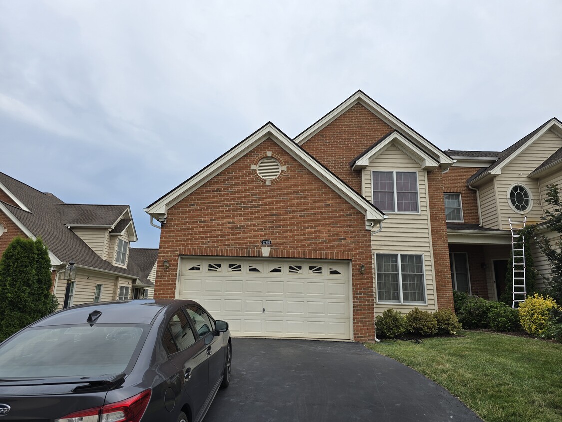 Foto principal - 22903 N Brown Square