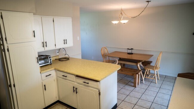 Foto del edificio - 9459 Quail Hollow Dr