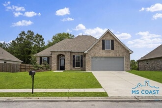 Building Photo - 16333 Millsaps Ave Building Photo - 16333 Millsaps Ave