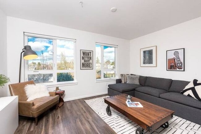 Interior Photo - Hawthorne @ Ladd's - 1 & 2 Bedroom Apartment Homes