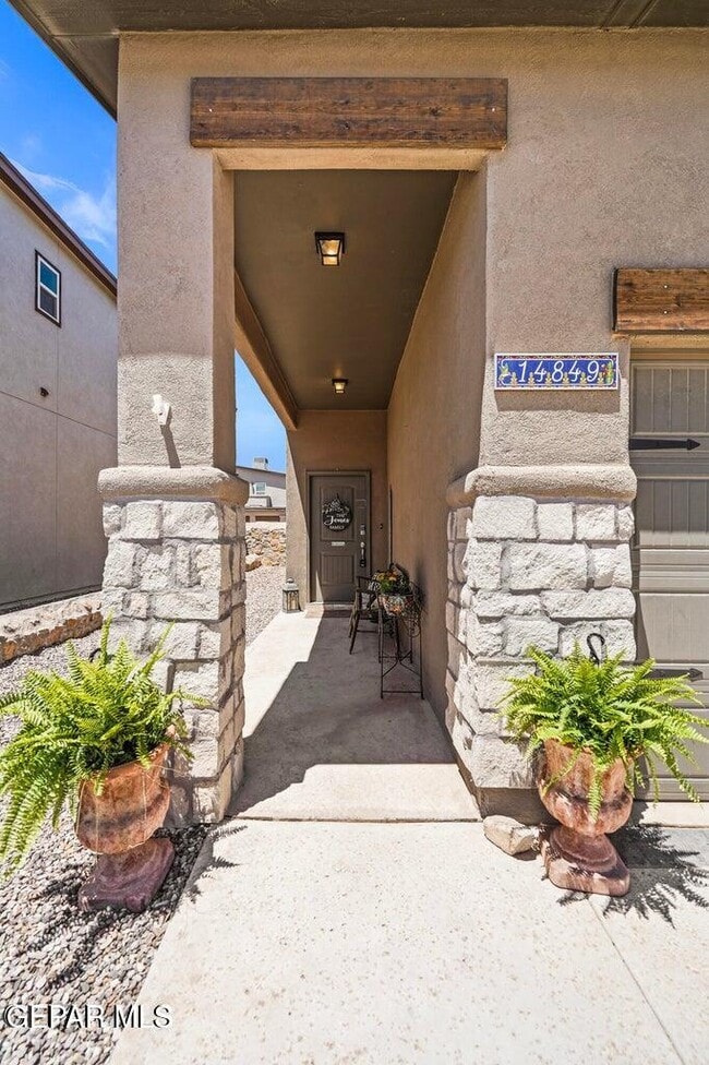 Foto del edificio - 14849 Sam Garcia Ave