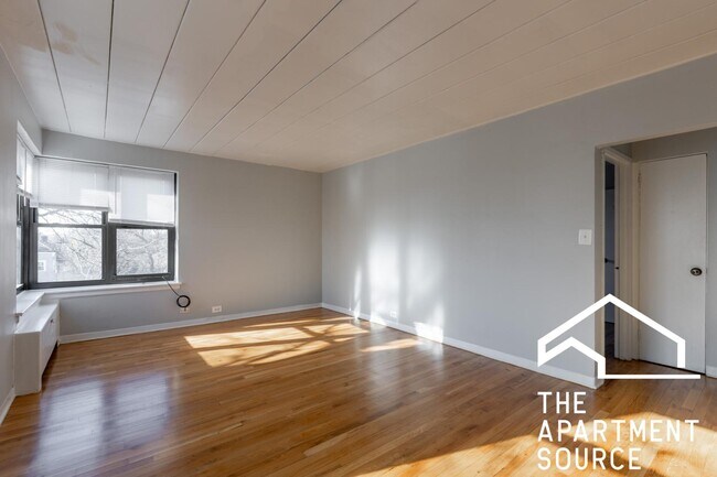 Foto del edificio - 1360 W Touhy Ave