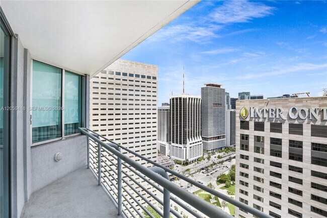Building Photo - 335 S Biscayne Blvd