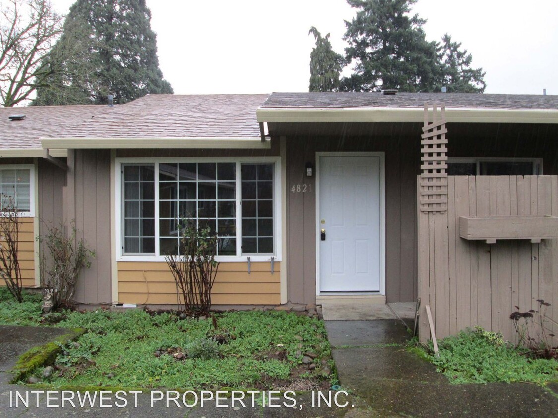 Primary Photo - 4823-4823 NE Prescott St