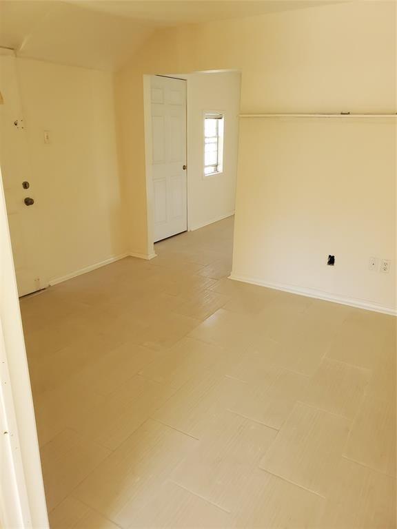 Foto del edificio - 2216 Chapman St