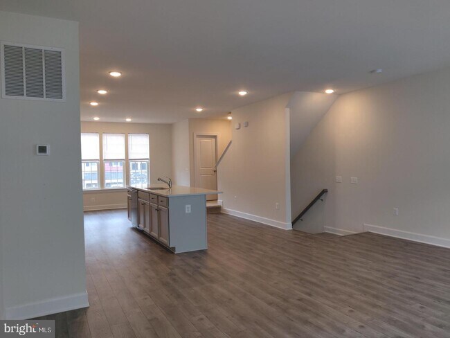 Foto del edificio - 15272 Cartersville Ct