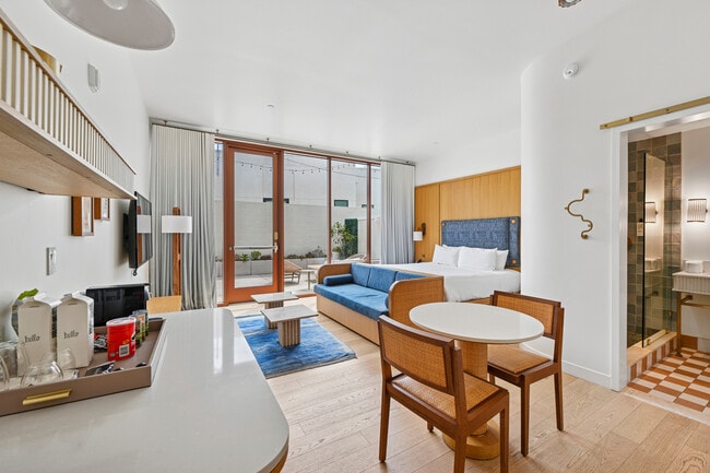 Building Photo - Alsace LA