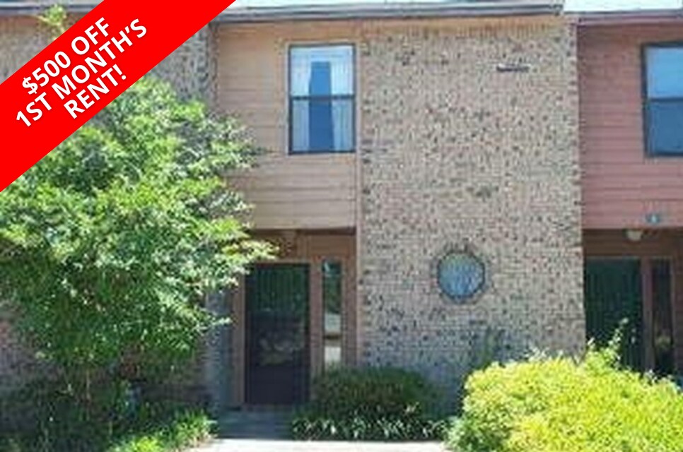 Foto principal - "Charming 2-Bed Townhouse Retreat in Fort ...