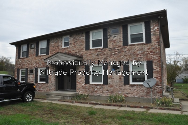 Primary Photo - 212 W Montgomery Ave