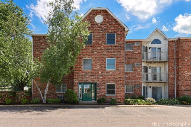 Foto del edificio - 4301 W Shamrock Ln