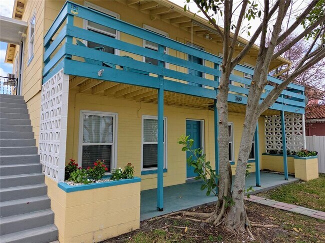 Foto del edificio - 350 80th Ave