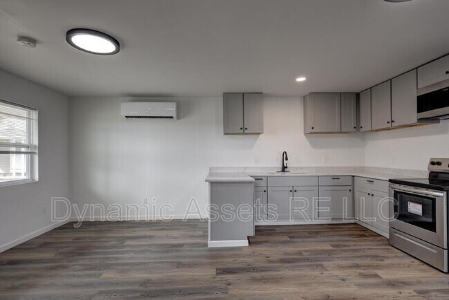 Foto del edificio - 509 E Quincy St