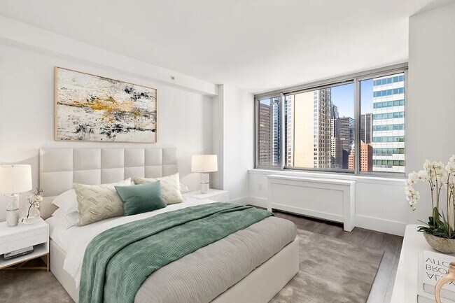 Foto del edificio - 318 W 47th St