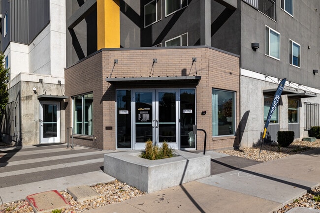 Building Entrance - Granary Place