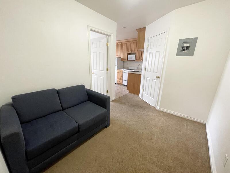 Foto principal - 1675 S State St