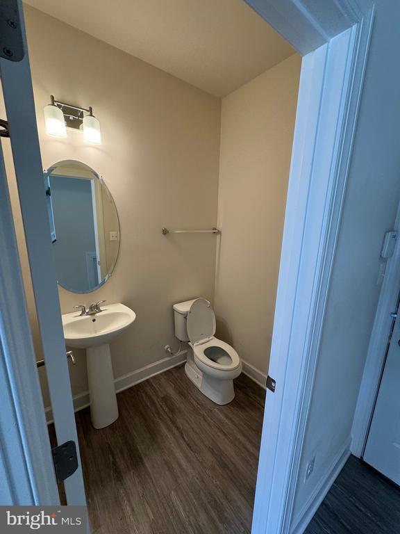 Building Photo - 2879 Chalkstone Pl