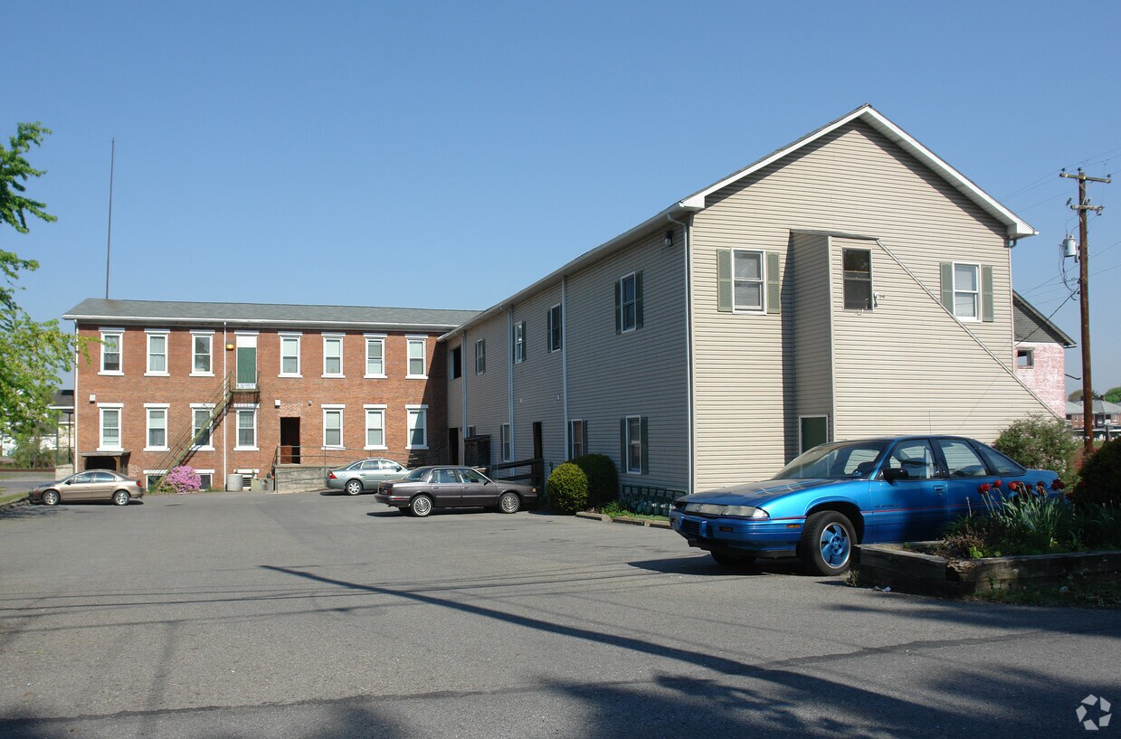 111 N High St Apartments in Selinsgrove, PA