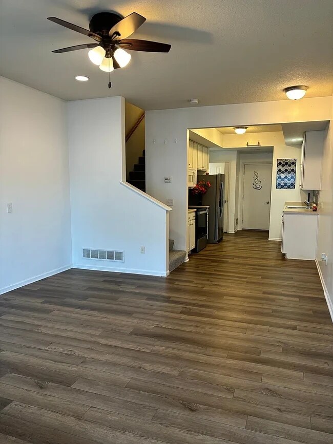 Foto del edificio - 1151 NE 7th Ln