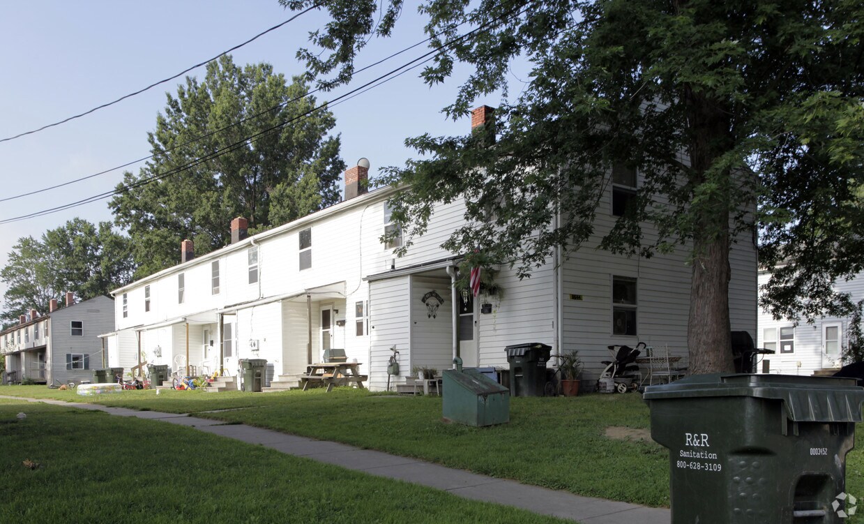 Primary Photo - 9544 Green Meadow Rd