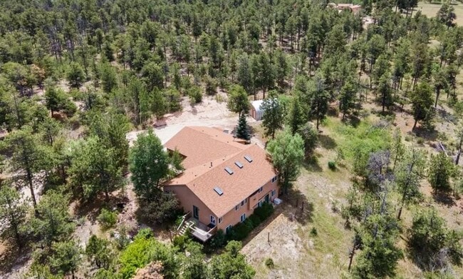 Photo - 5995 Burgess Rd House