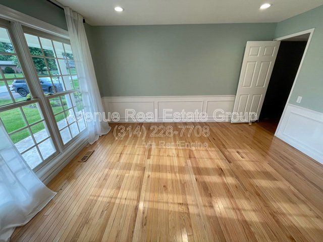 Foto del edificio - 514 Redondo Dr